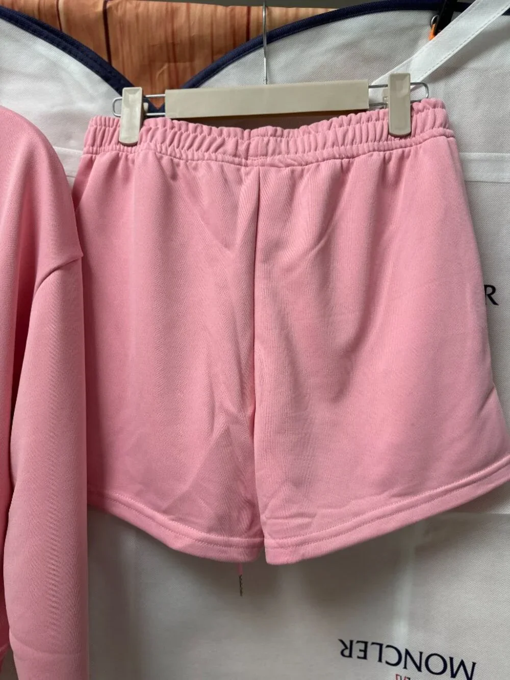 Pink Alo Women's Long-sleeved top And Shorts Set Sz S